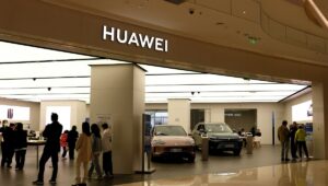 Huawei : sa conduite autonome va ridiculiser Tesla, une révolution se prépare