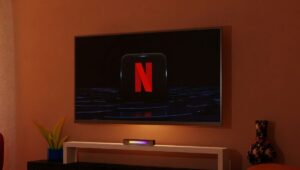 Netflix gratuit : c’est non, mais une chaîne de télévision pourrait être lancée