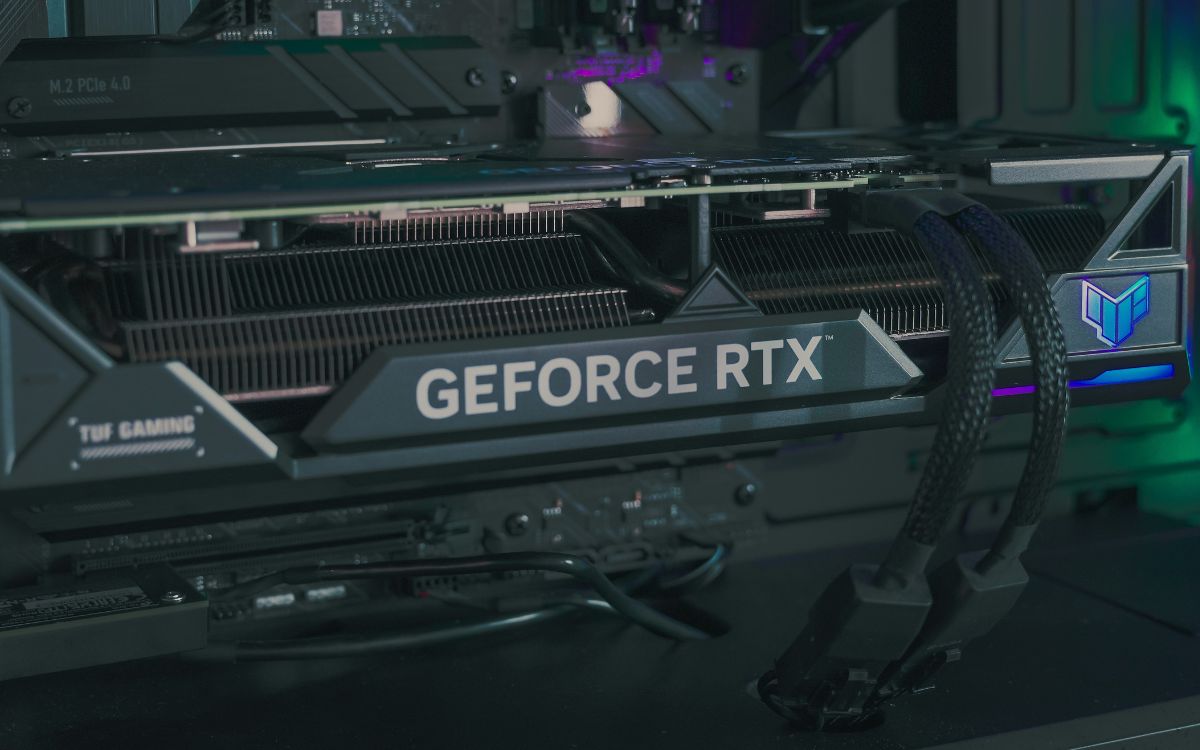 RTX 5090 Blackwell Nvidia GeForce GPU carte graphique leak image vidéo